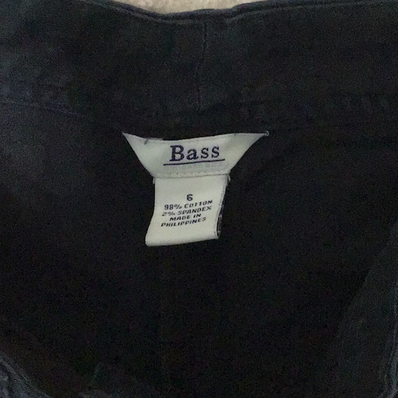 G.H. Bass & Co. Capris - Picture 3 of 4